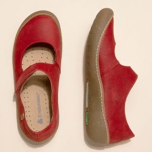 El Naturalista Pakiwan Black N5768 Mary Jane Shoes